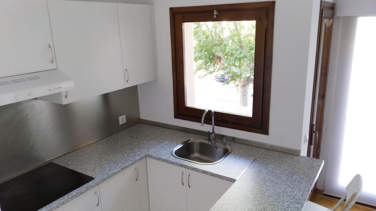 Apartamento renovado, luminoso, a 300m de la playa Empuriabrava Exterior foto
