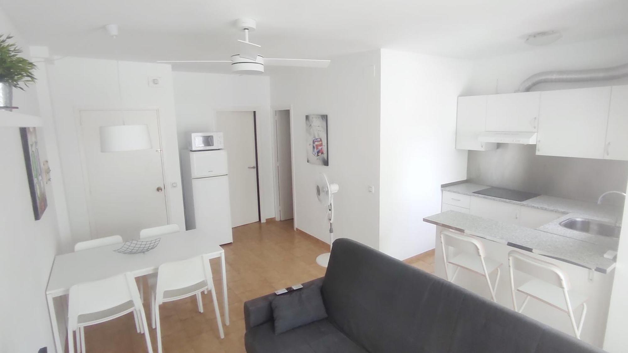 Apartamento renovado, luminoso, a 300m de la playa Empuriabrava Exterior foto